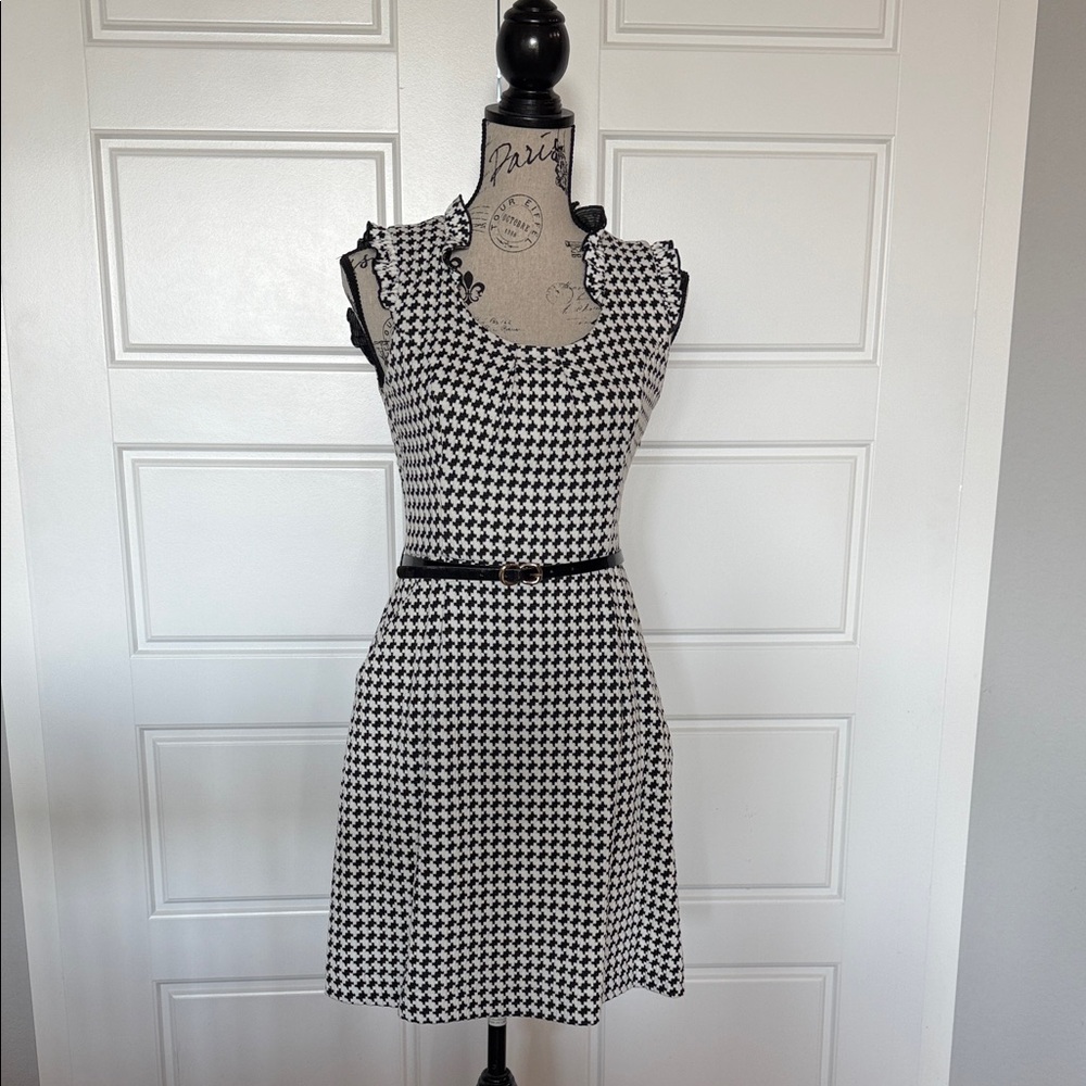 Elle Black and White plaid Houndstooth Mini Dress